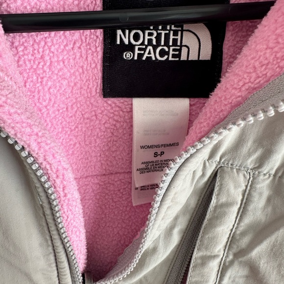 The north face pink denali jacket zip up - Picture 4 of 5